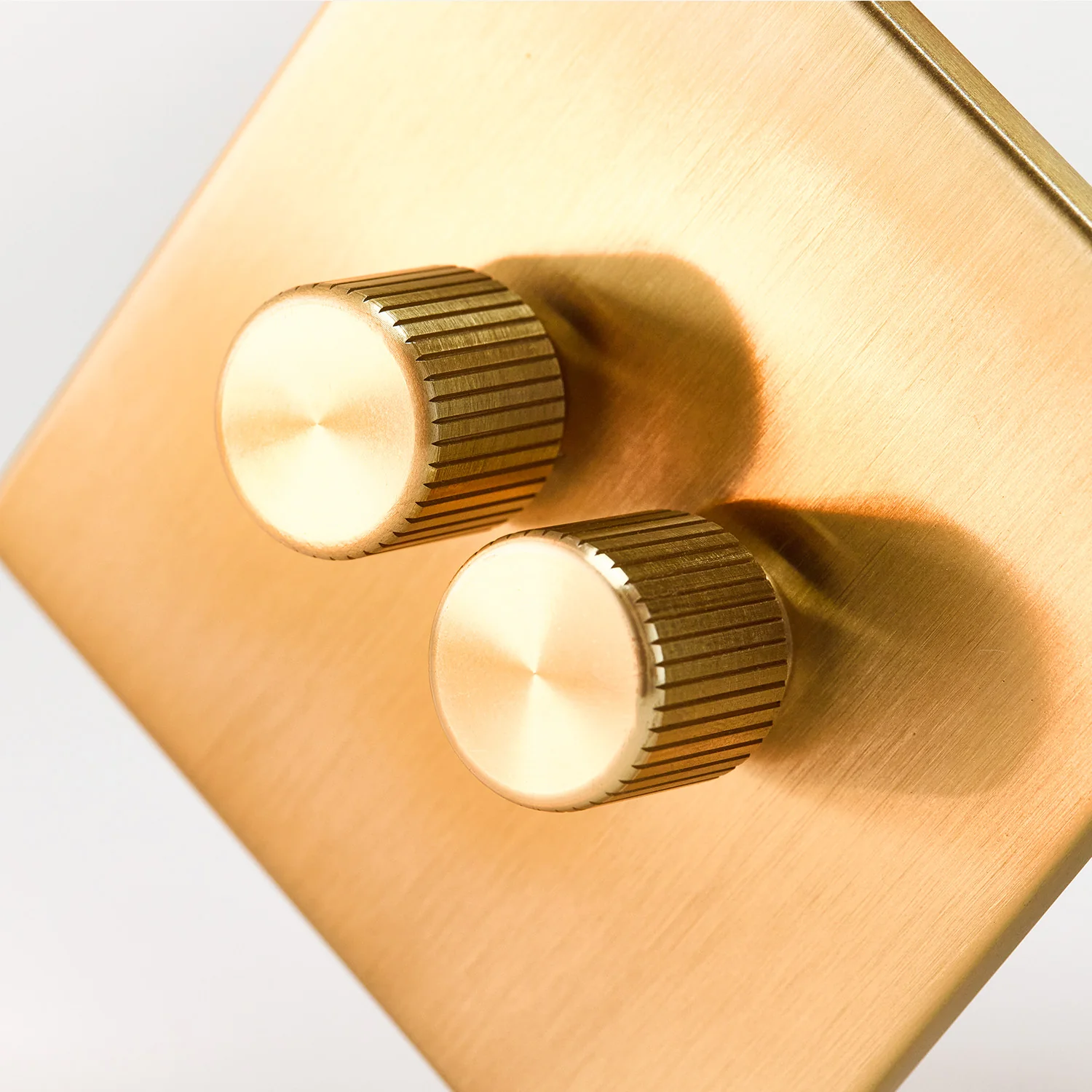 Double Rotary Wall Dimmer in Brass - Image 7