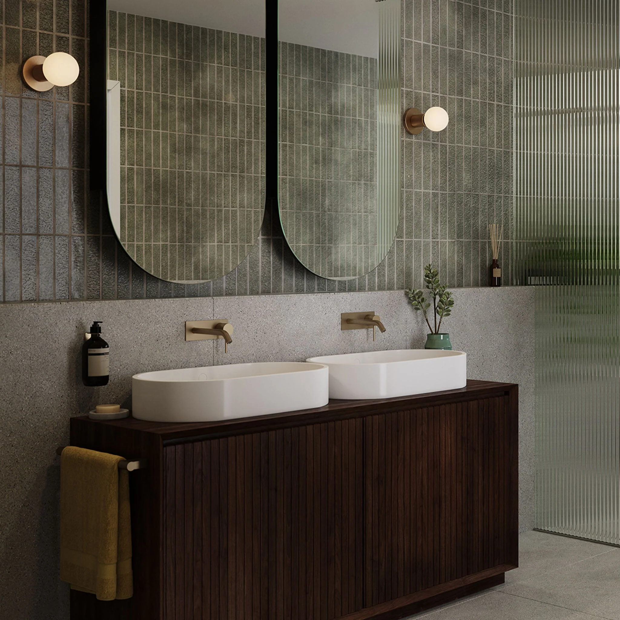 Lochan Wall Light in Brass - Image 4