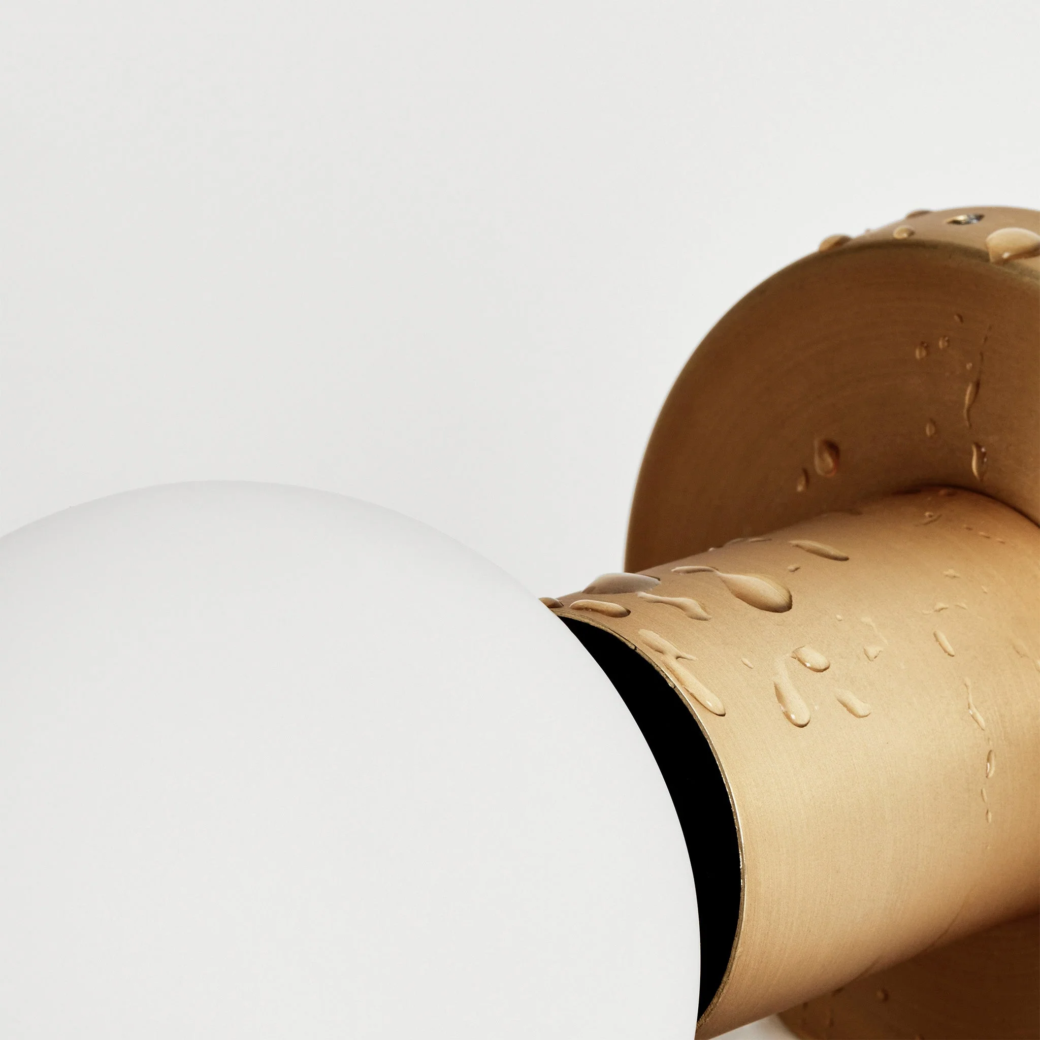 Lochan Wall Light in Brass + Sphere III - Image 10