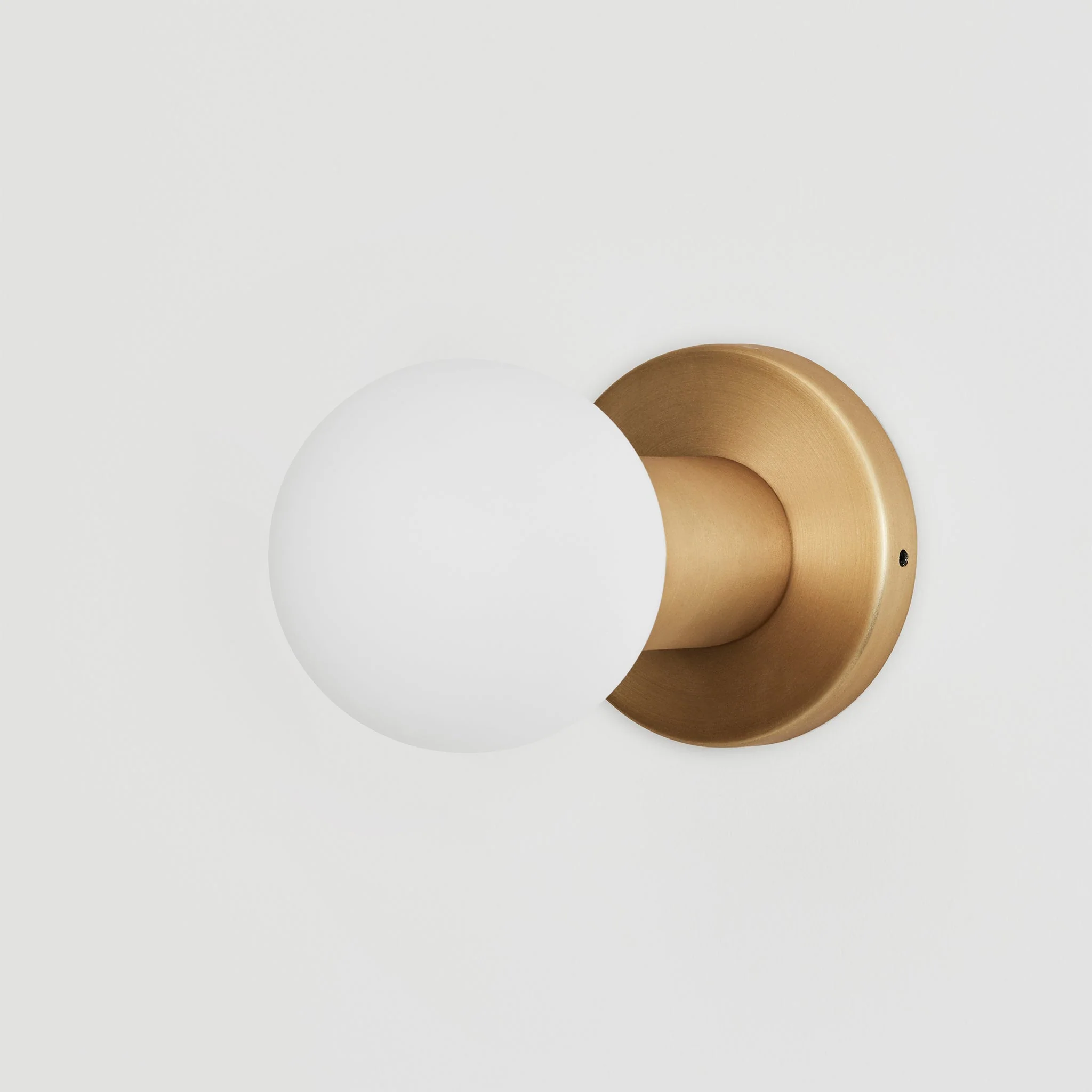 Lochan Wall Light in Brass + Sphere III - Image 11