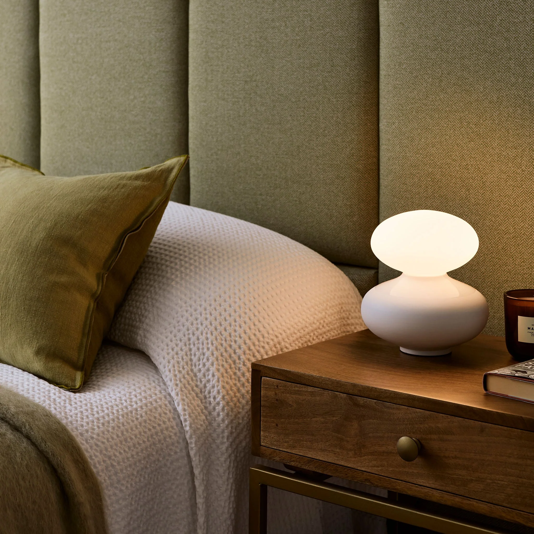 Reflection Oval Table Lamp - Image 3