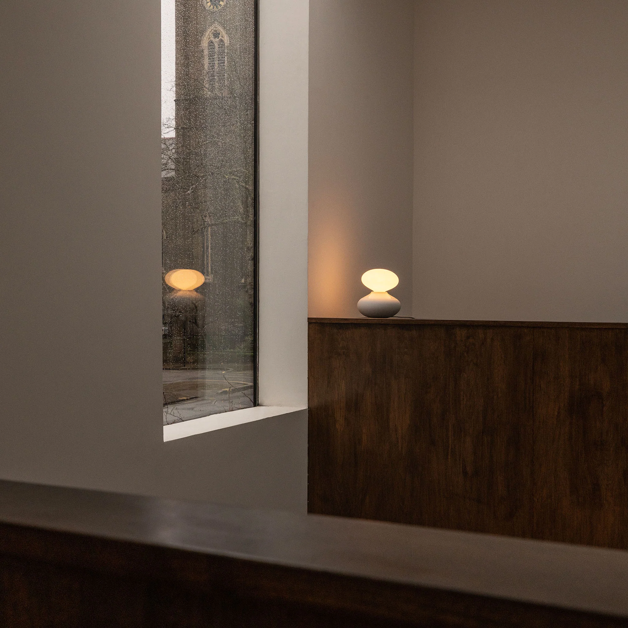 Reflection Oval Table Lamp - Image 4