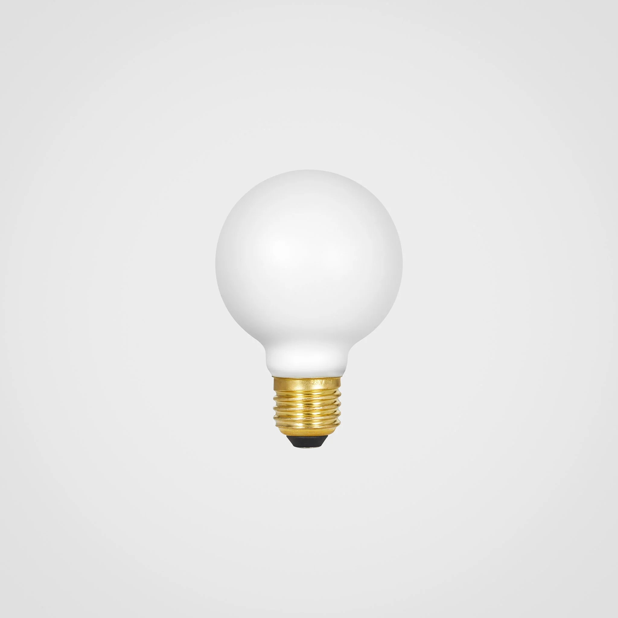 Sphere II E27 Dim-to-Warm LED Bulb - Image 7