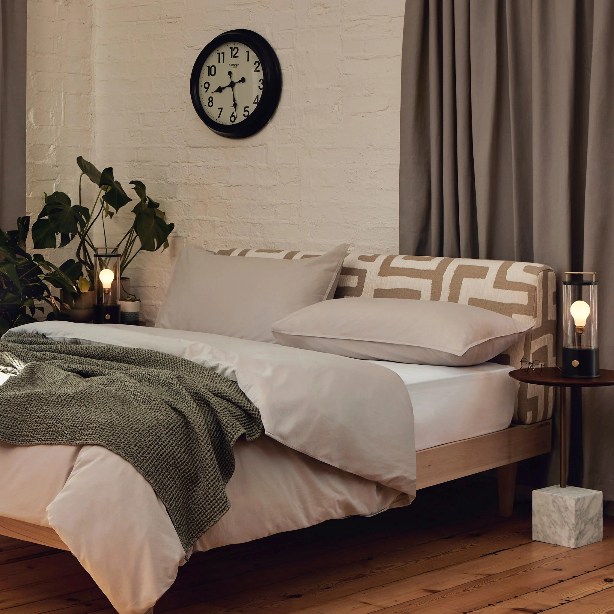 The Muse Portable Lamp in Hackles Black - Set of 2 - Image 5