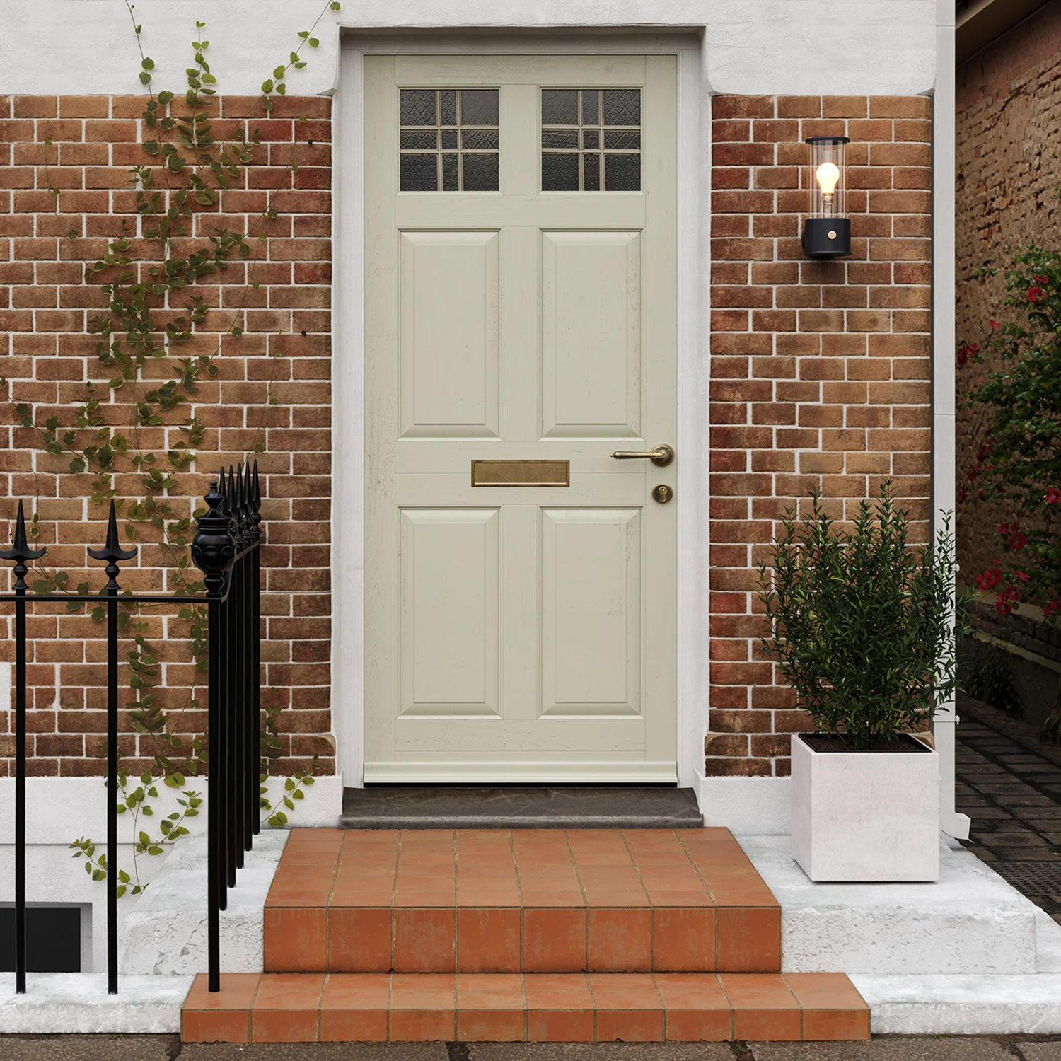 The Muse Wall Light in Hackles Black - Image 4