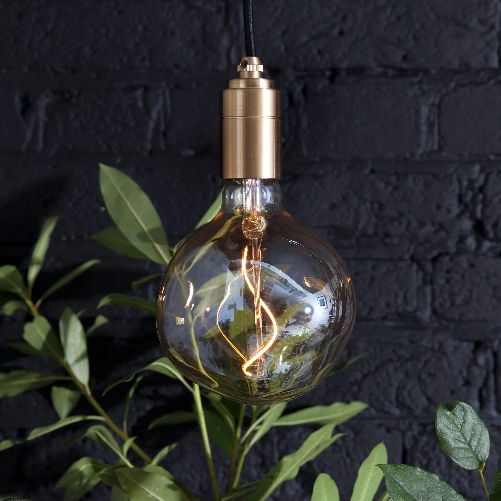 Voronoi I Plug-In Pendant in Brass - Image 3